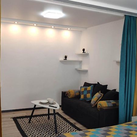 אלמטי Apartment On Panfilova 114 מראה חיצוני תמונה