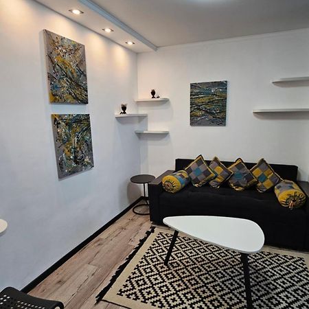 אלמטי Apartment On Panfilova 114 מראה חיצוני תמונה